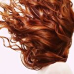 وصفات وخلطات لتنعيم الشعر مجربة